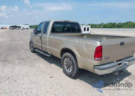 2001 Ford F-250 Lariat/Xl/Xlt z USA, uszkodzony, nr VIN 3FTNX20L61MA04219